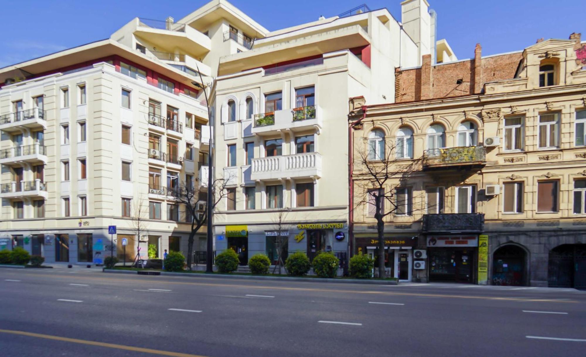 Hotel Type Rooms On Avenue Melikishvili, City Center Tbilisi Ngoại thất bức ảnh